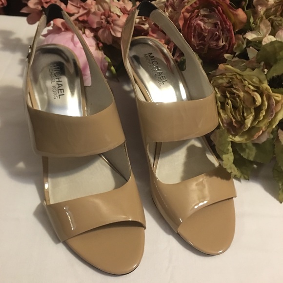 Michael Michael Kors Rochelle open toe sandals 👡 - Picture 6 of 7